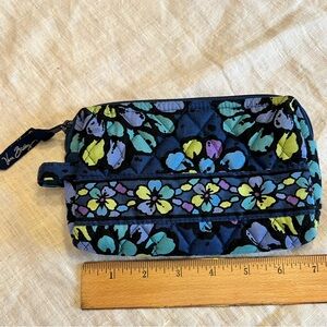 Vera Bradley "Indigo Pop" Quilted Makeup Bag - Like New!